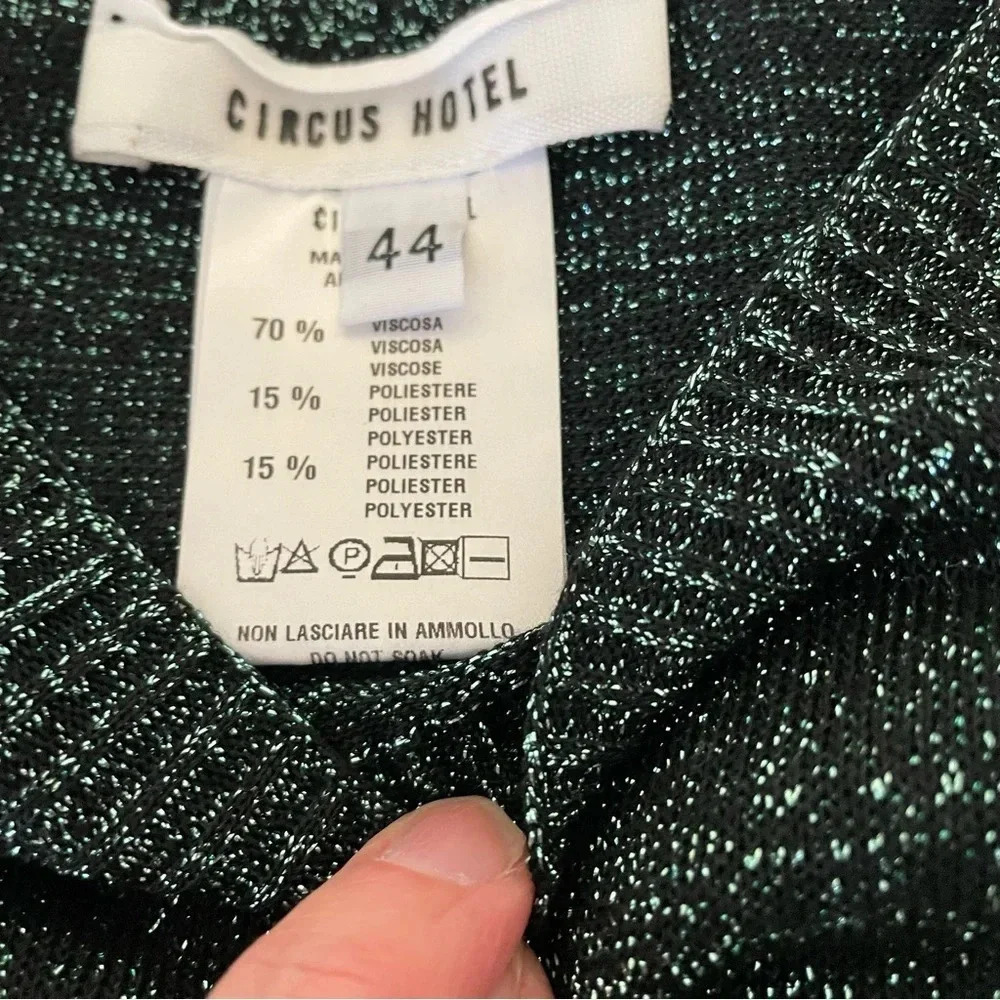 Circus Hotel Sweater Top Sparkle Black With Green Sparkle Sheer Long Sleeve Sz 8 - Picture 4 of 9